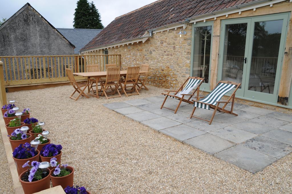 Wyke Farm Hotel Axminster Exterior photo